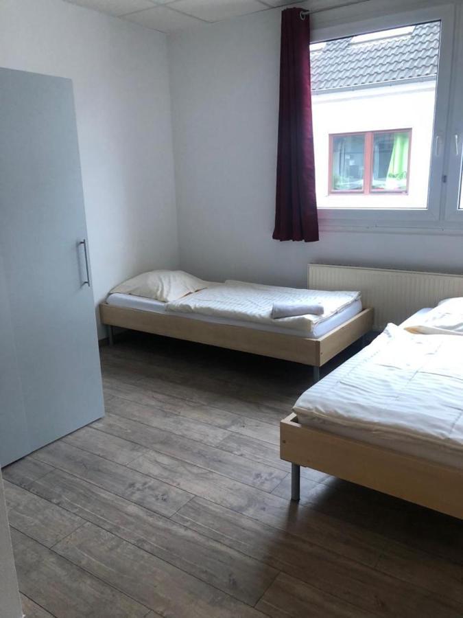 Pension Gaestehaus Kautz Карлсруэ Экстерьер фото