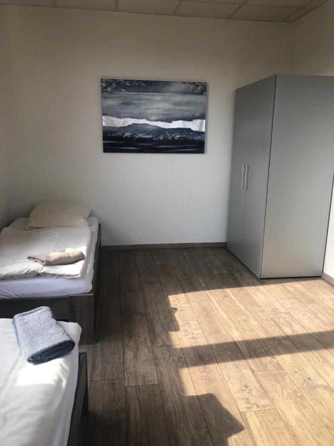 Pension Gaestehaus Kautz Карлсруэ Экстерьер фото