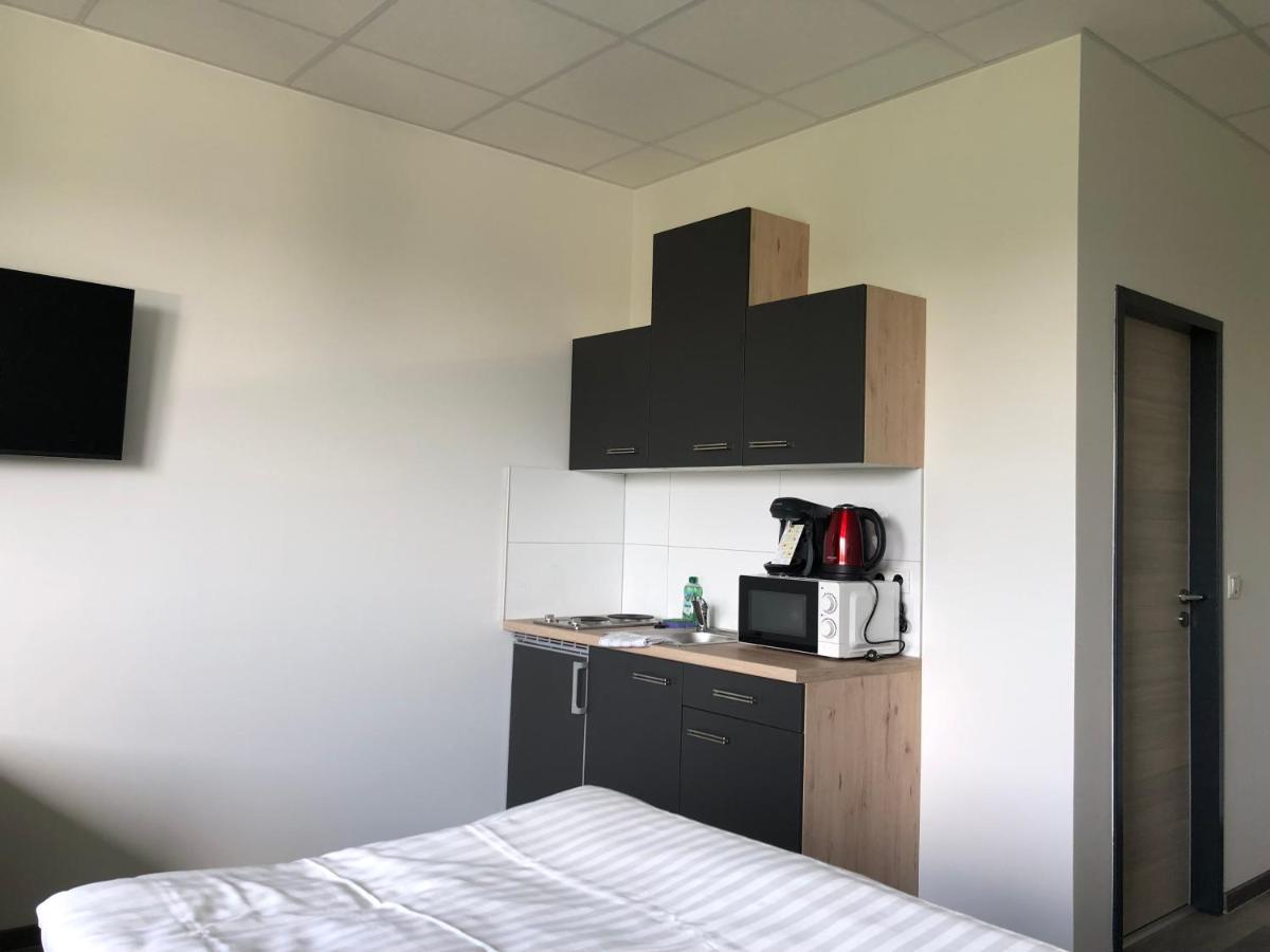 Pension Gaestehaus Kautz Карлсруэ Экстерьер фото